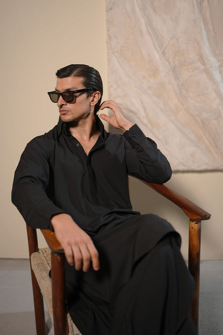 Black Shalwar Kameez