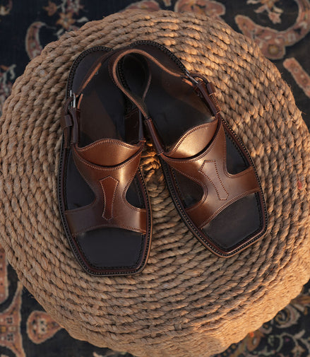 Brown Leather Charsadda Panjedar Chappal