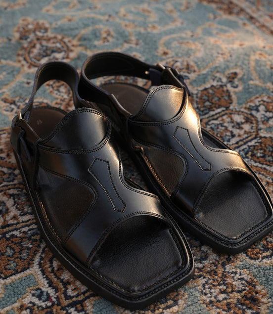 Black Leather Charsadda Panjedar Chappal